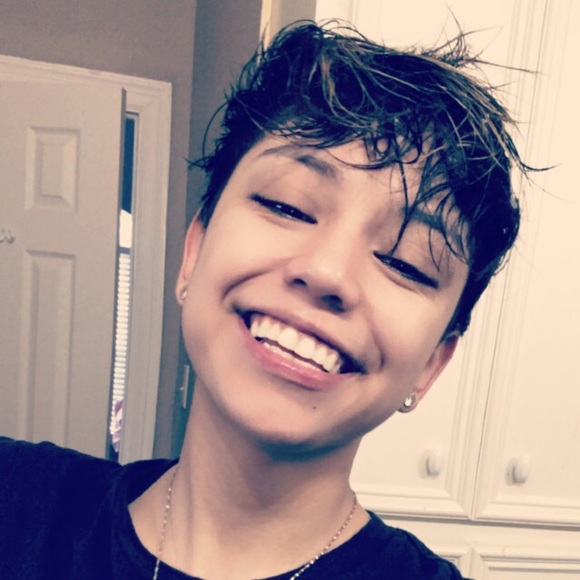 Meet your Posher, Mark - Picture 1 of 1